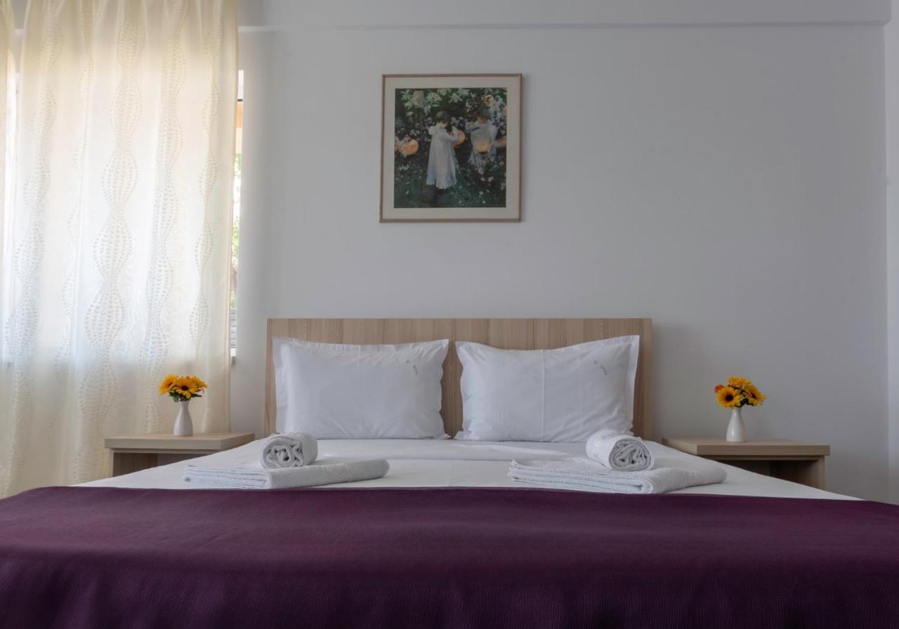 Casa El Greco Hotell Costinesti Exteriör bild