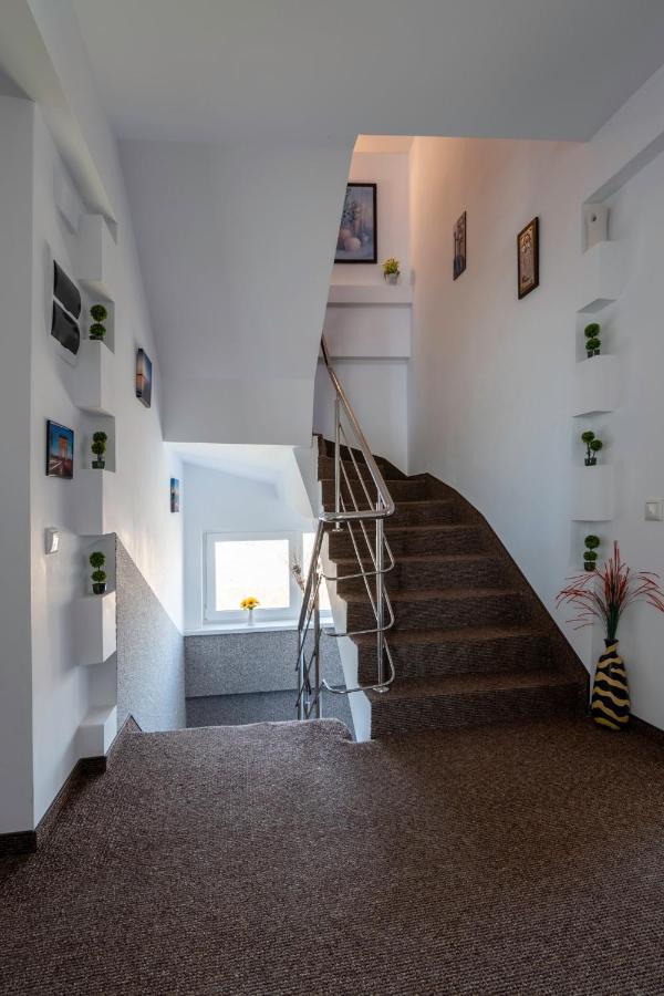 Casa El Greco Hotell Costinesti Exteriör bild